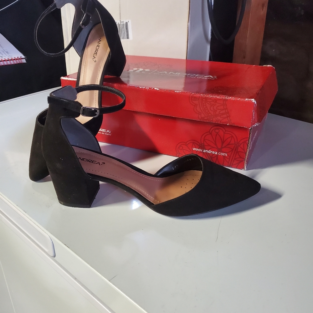 Dress shoes